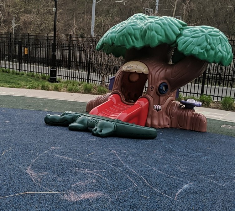 Playground (Hoboken,&nbspNJ)